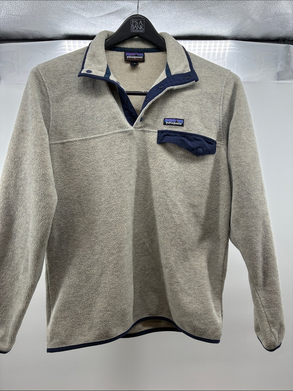 Patagonia Men's Light Gray Snap-T Fleece Pullover with Navy Trim